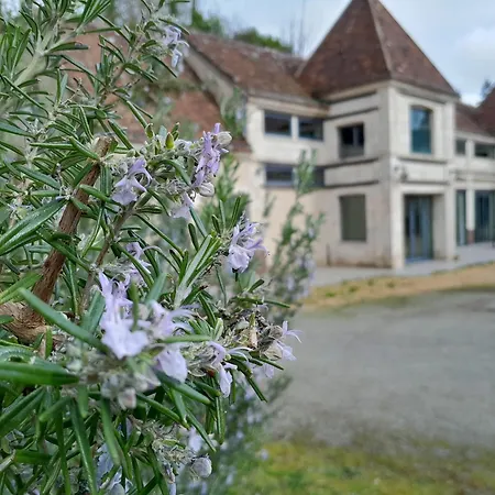 Litterature Dans Le Perche Διαμέρισμα